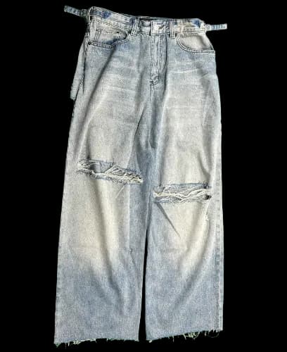 BALENCIAGA WASHED BLUE JEANS
