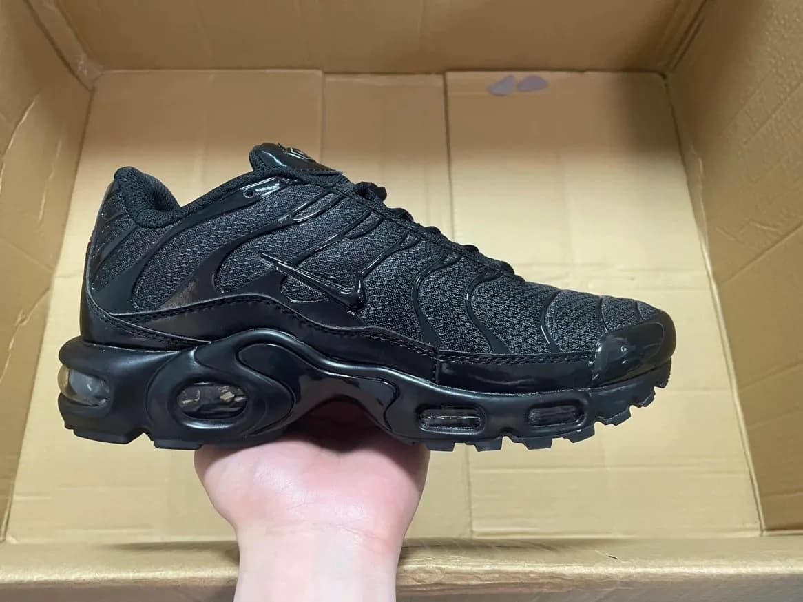 NK SWOOSH air max plus - JoyaGoo Spreadsheet