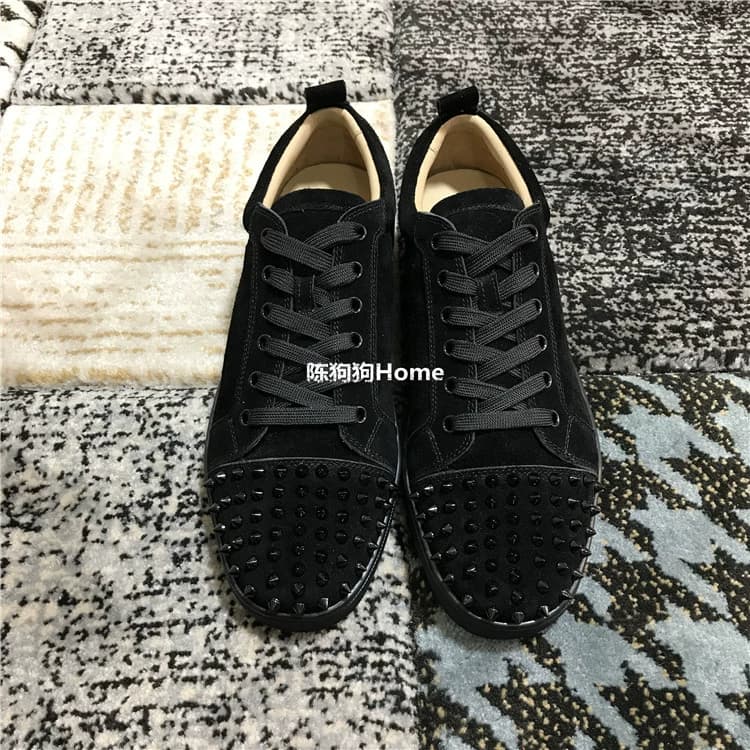CLOUMANCE new men's low-top suede rivet sneakers - JoyaGoo Spreadsheet