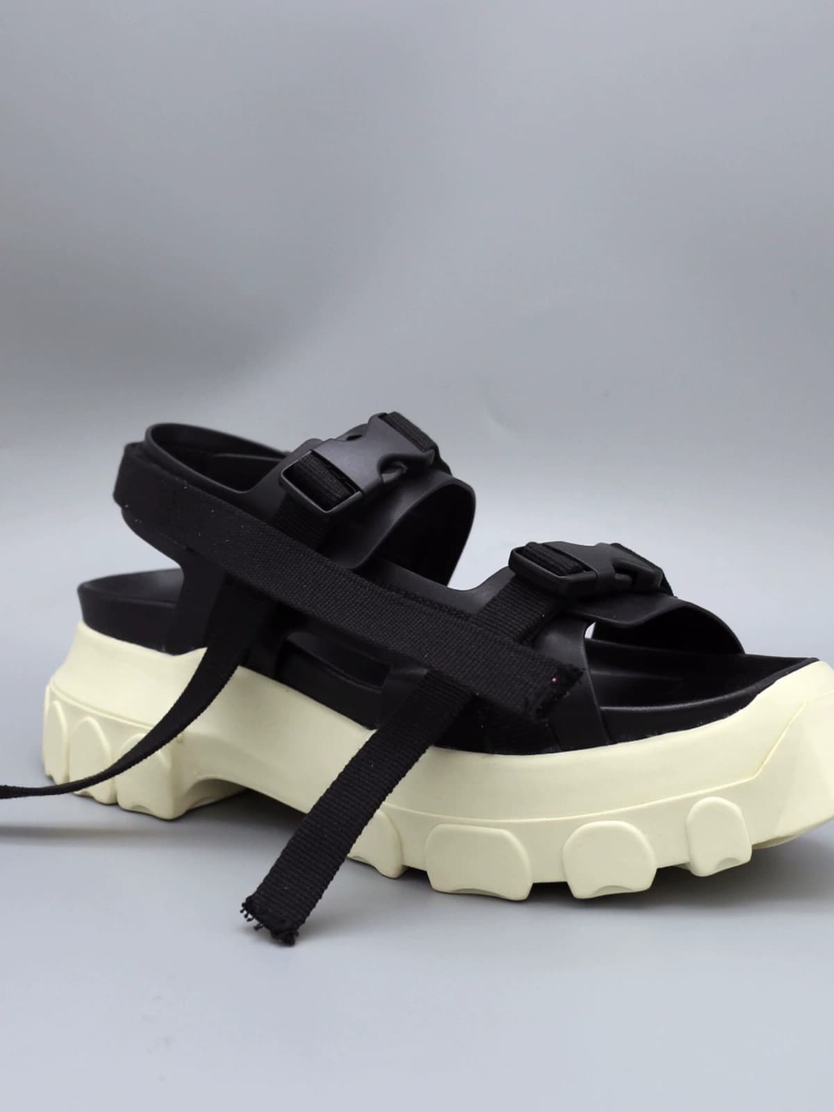 R Summer O Tank Bottom Thick Bottom Heightening Retro Roman Sandals European Station Men and Women Trendy Korean Platform Beach Shoes - JoyaGoo Spreadsheet