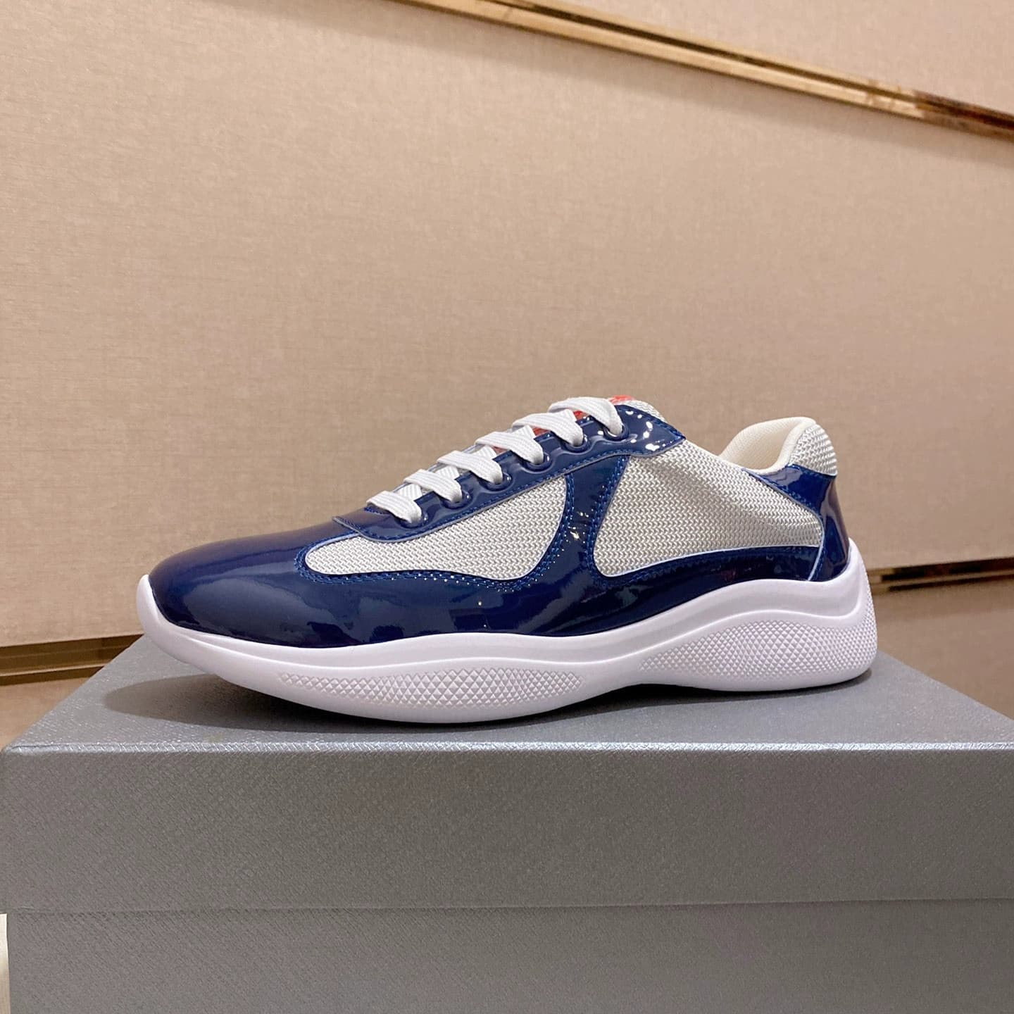 European station men's shoes autumn white low-cut genuine leather breathable casual round head mesh patent leather pure color tied sneaker - JoyaGoo Spreadsheet