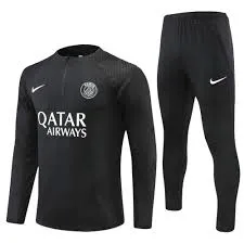 football tracksuit – photo 2