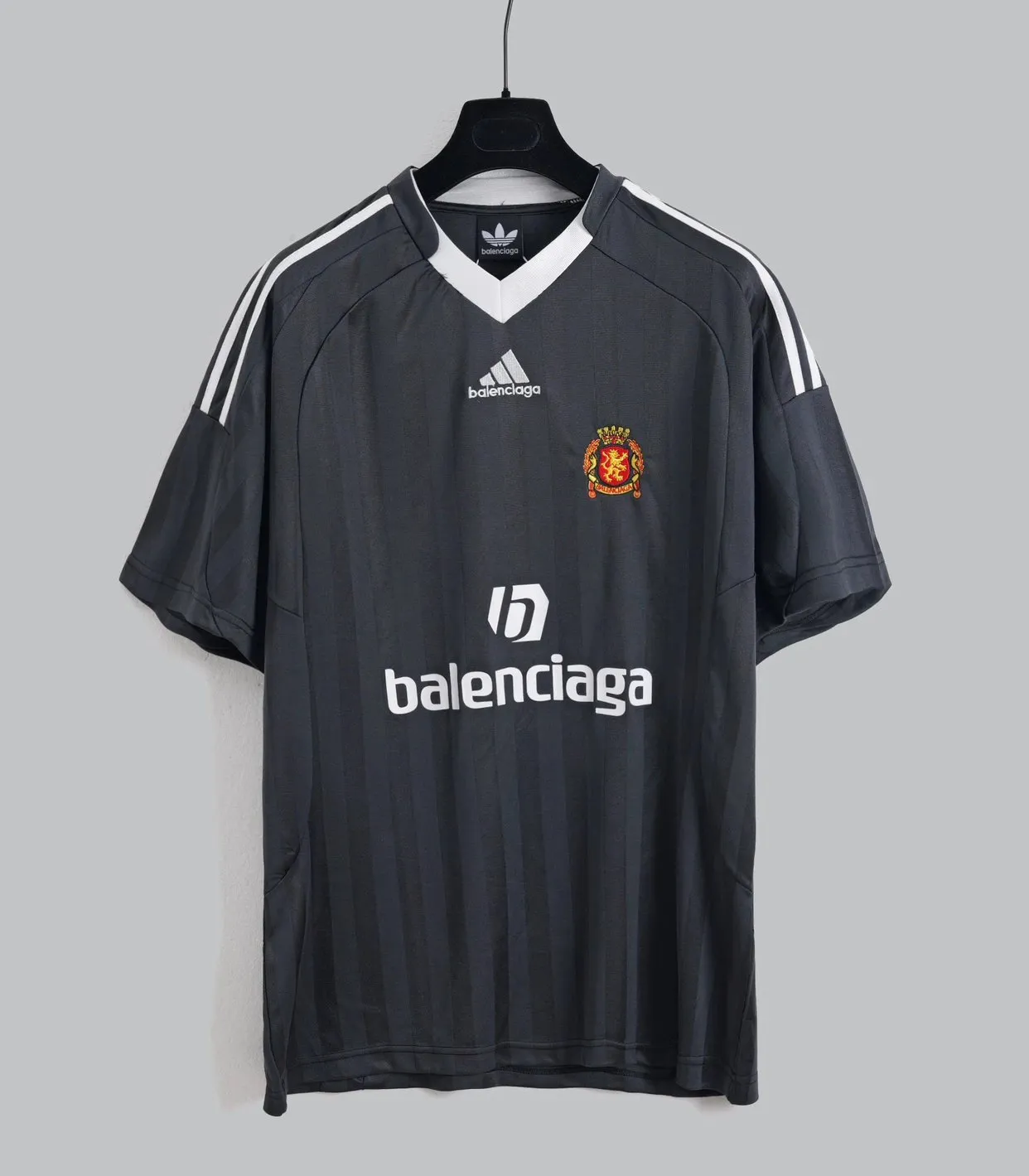 jerseys – photo 2