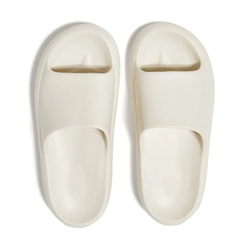 Yeezy slides – photo 2