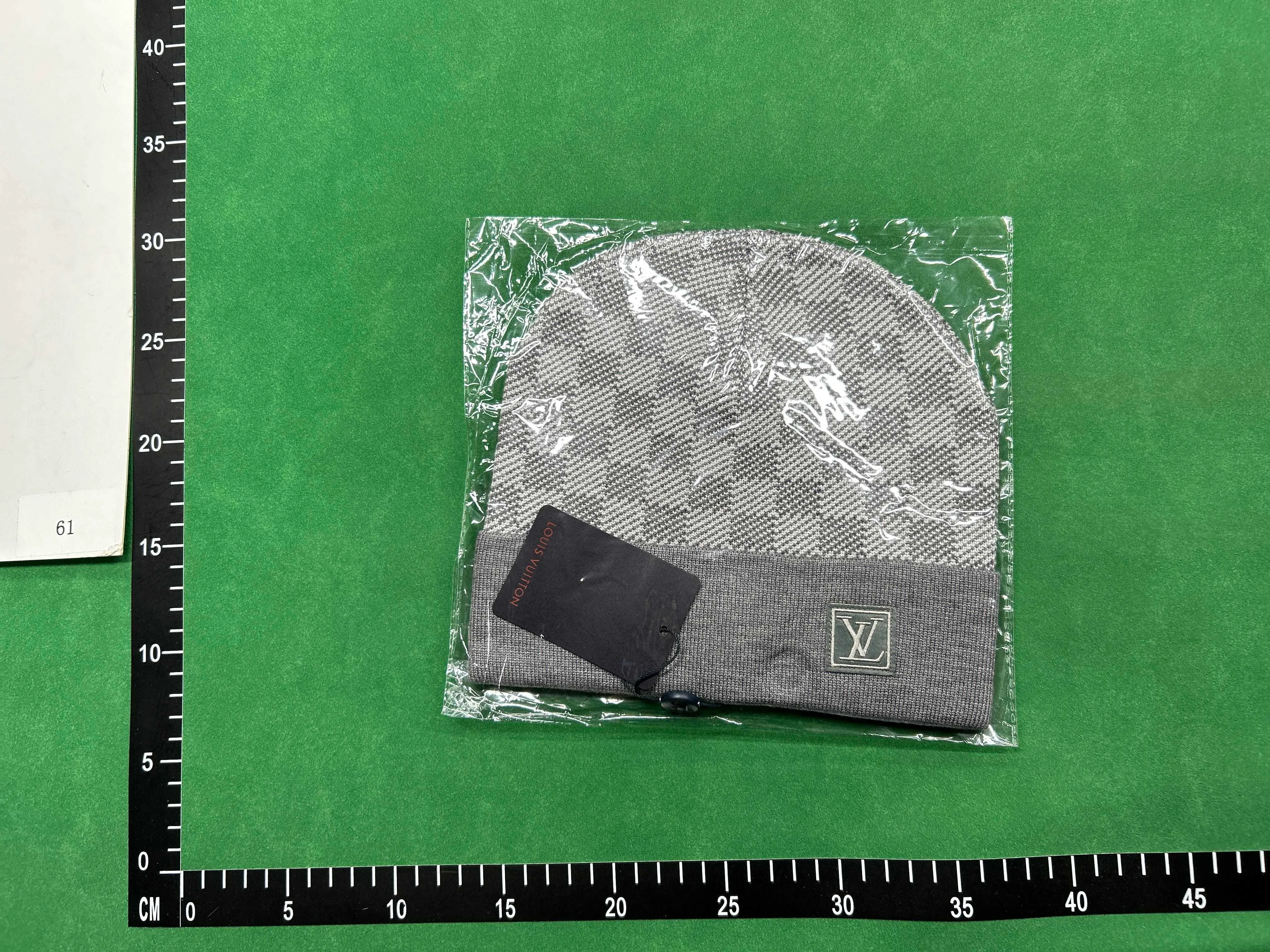 Louis Vuitton Beanie – photo 4