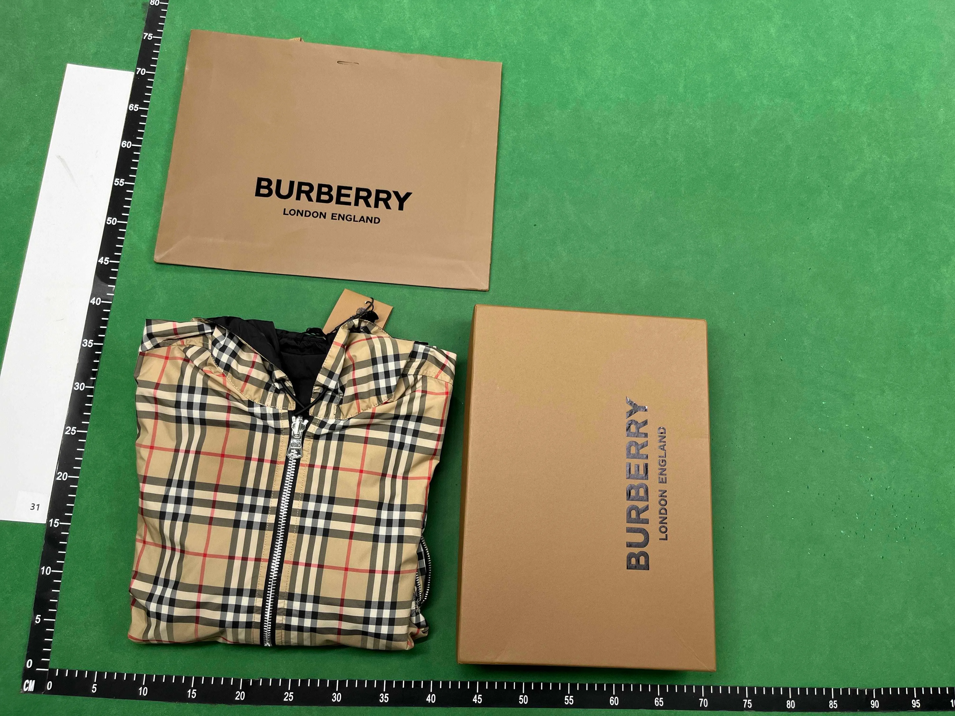 burberry jacket – photo 2