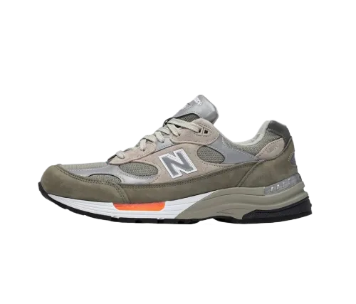 NEW BALANCE 992 – photo 2