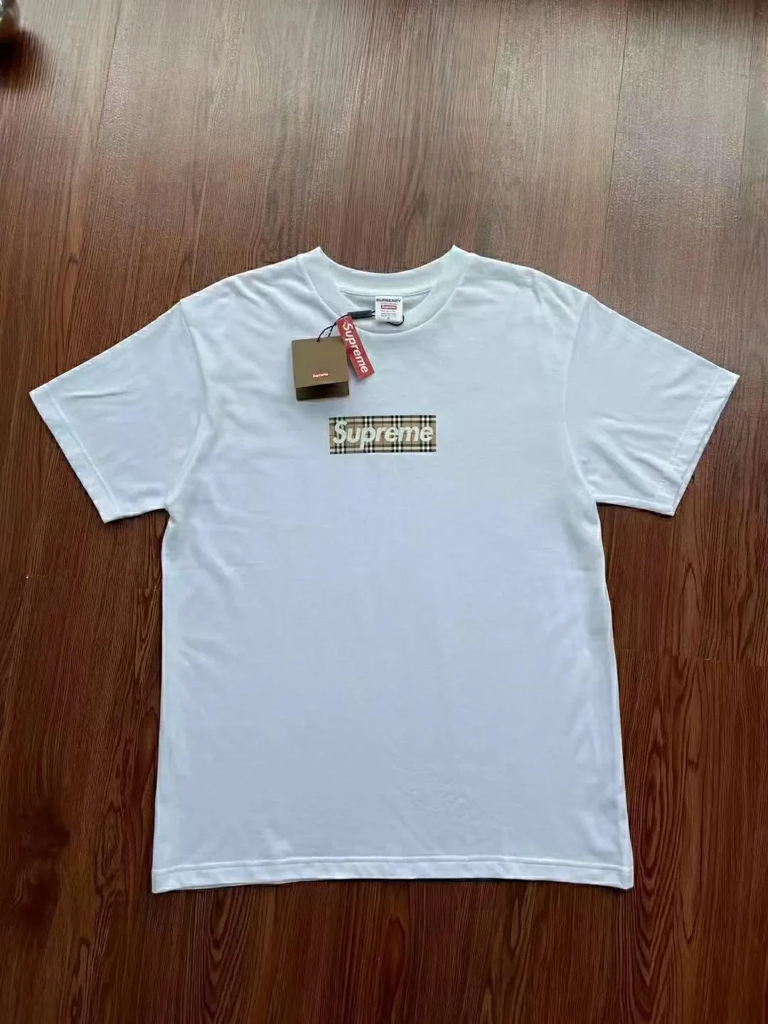 Burberry X SUPREME BOX LOGO – photo 2