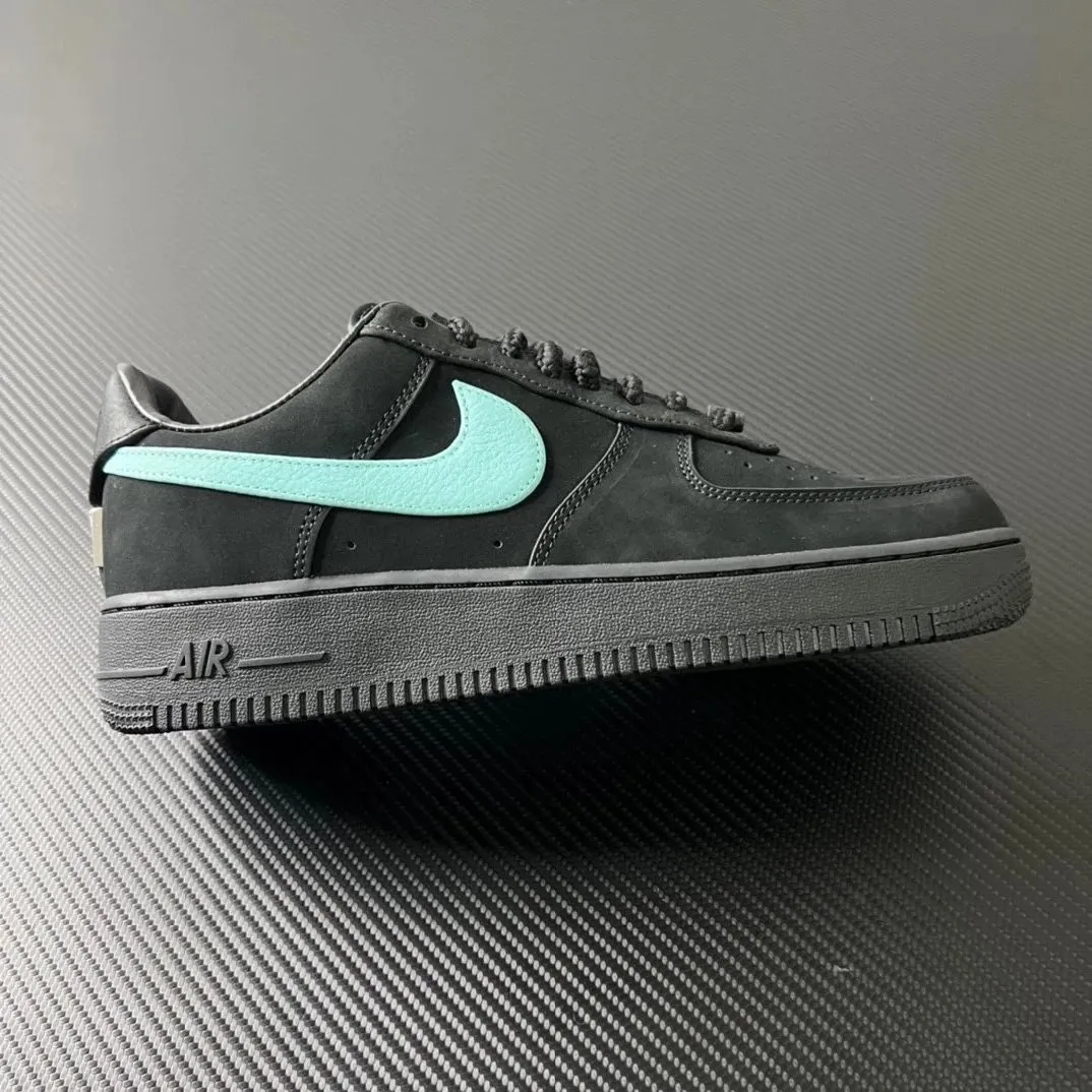 Nike Air Force 1 – photo 2