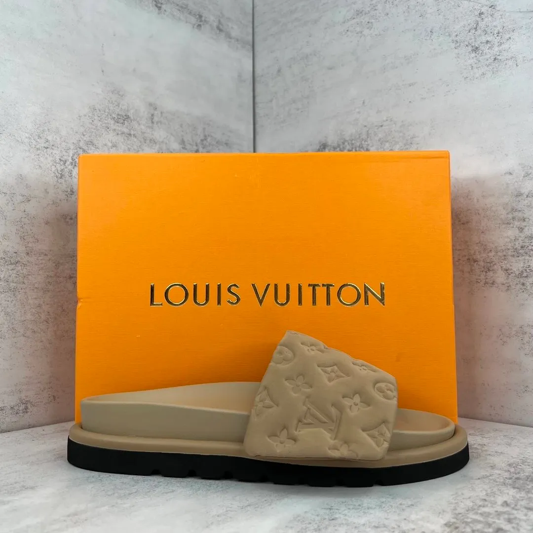 LV slipper – photo 2